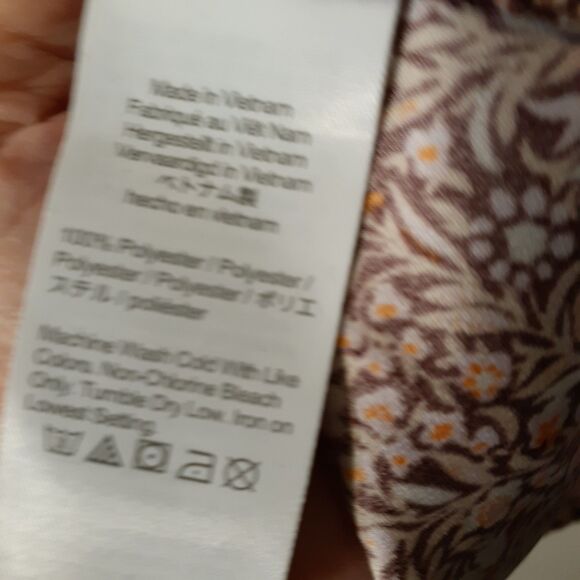 J. Crew Women's M Top Brown Floral Print Keyhole Neck Blouse Shirt  J.crew - Picture 9 of 10